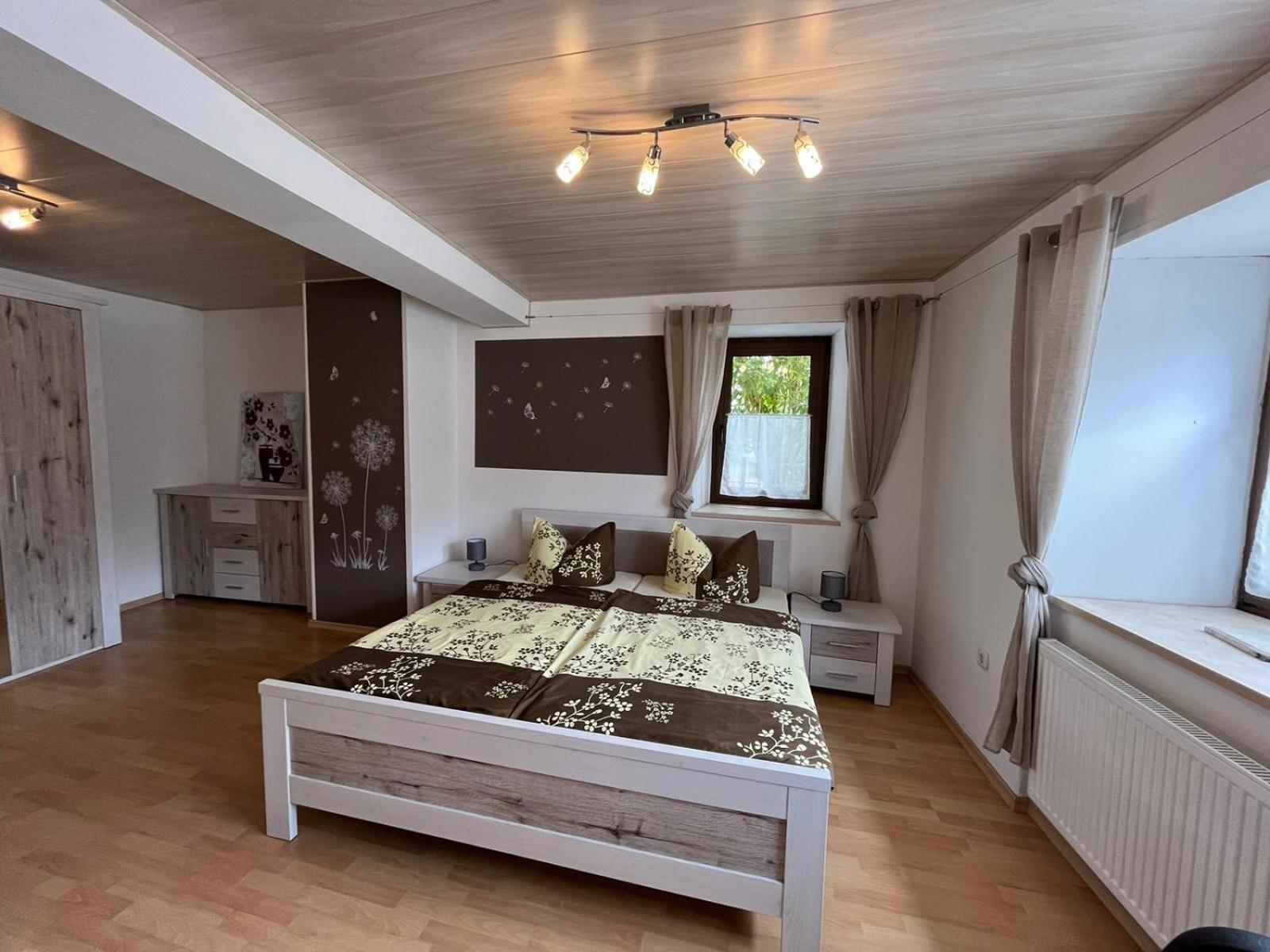 Ferienwohnung Beim Friedlmichl Königstein in der Oberpfalz Buitenkant foto